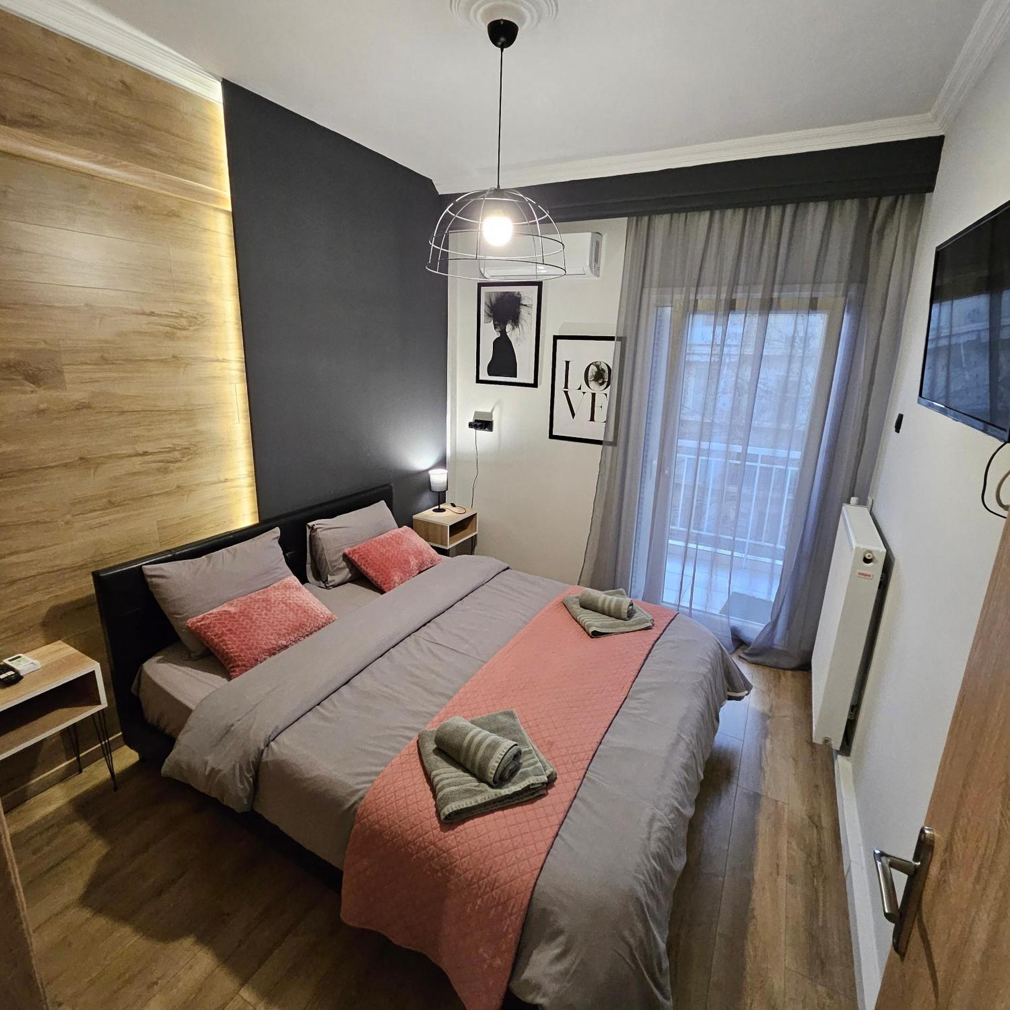 Central 3 Modern Apartment With Free Parking Seres Zewnętrze zdjęcie
