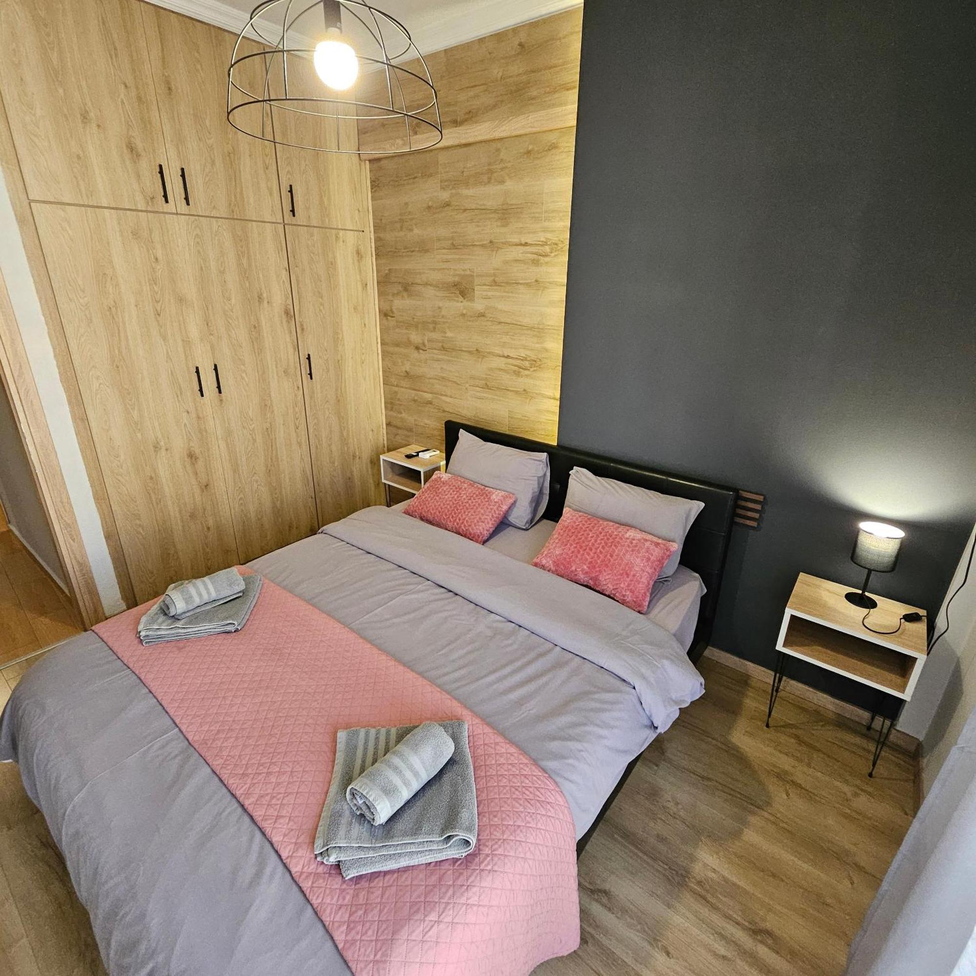Central 3 Modern Apartment With Free Parking Seres Zewnętrze zdjęcie