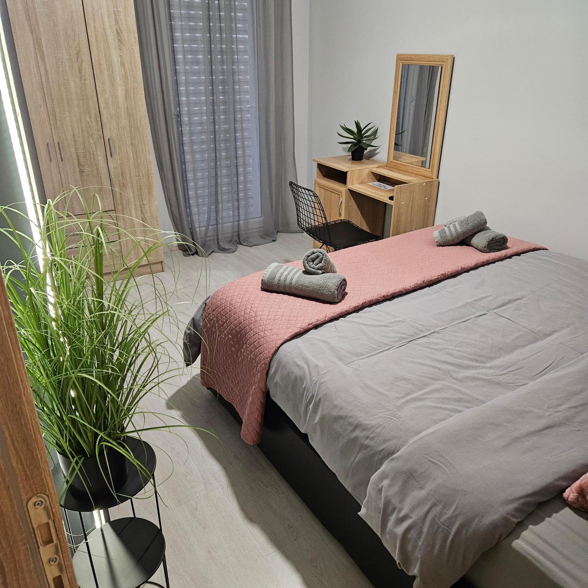 Central 3 Modern Apartment With Free Parking Seres Zewnętrze zdjęcie