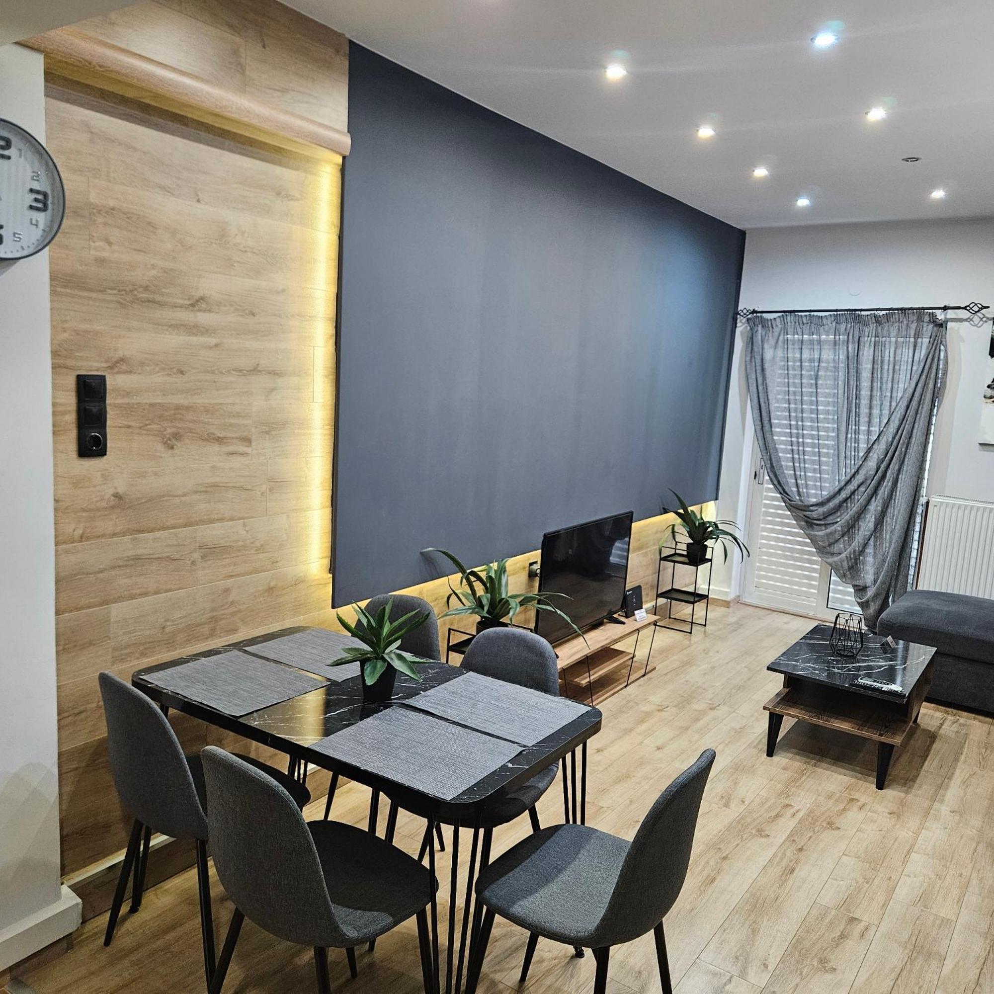 Central 3 Modern Apartment With Free Parking Seres Zewnętrze zdjęcie